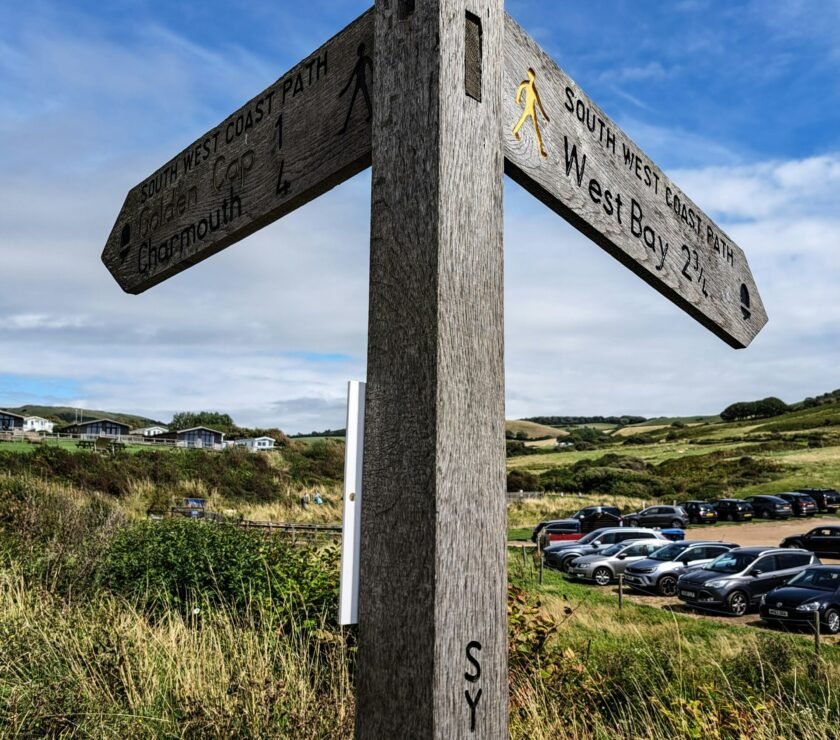 photo-1691018562143-0e39cb658f40